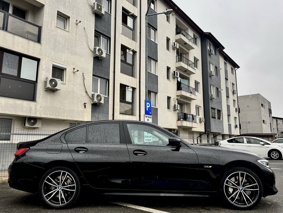 BMW Seria 3 2021 — imagine 5