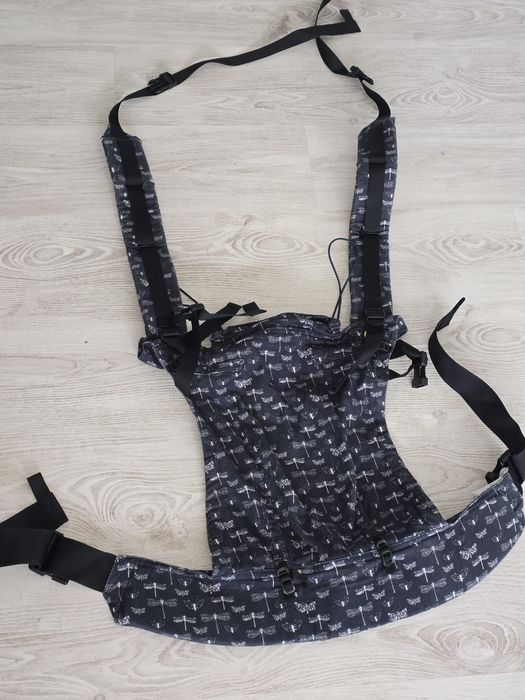 Marsupiu Ergonomic Luna nova