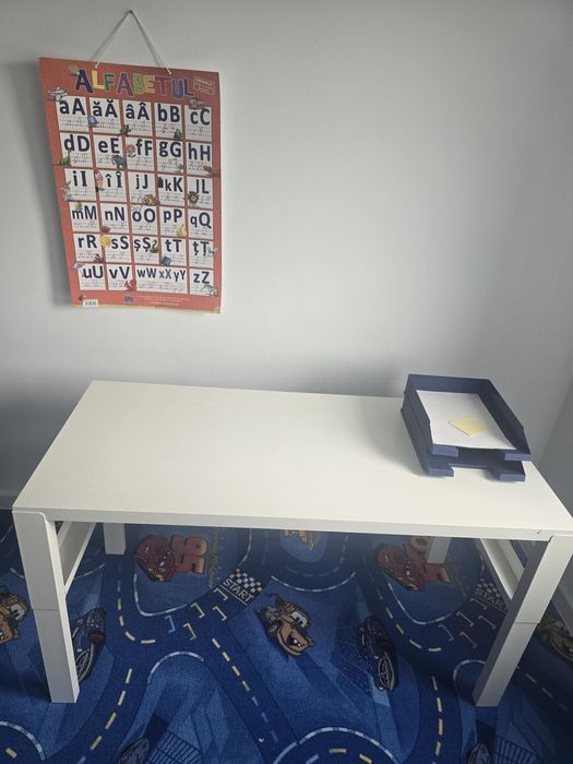 Birou copii Ikea model Pahl alb