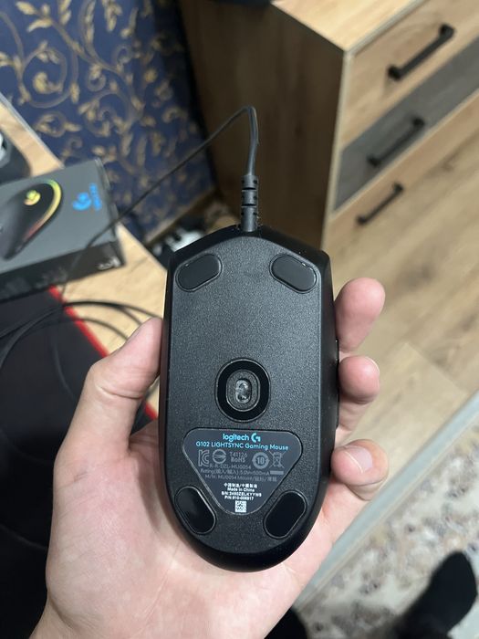 Мышка Logitech G102