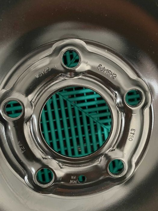 Set jante cu anvelope noi vara 215 65 r16c Renault Trafic Vivaro 2014+