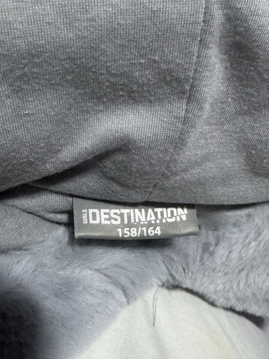 Hanorac pufos cu gluga