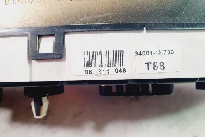Ceasuri de bord 94001-3k730 Hyundai Sonata NF (2005 - 2008)