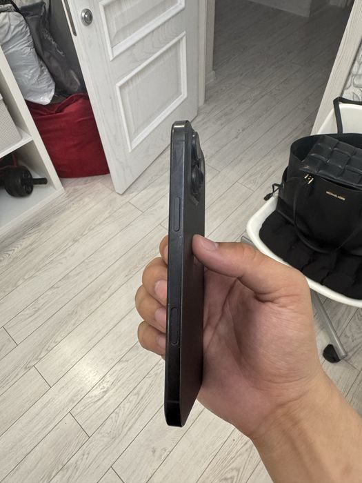 Iphone 16 pro max 256 обмен