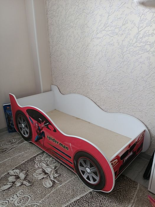 Продам детскую кровать