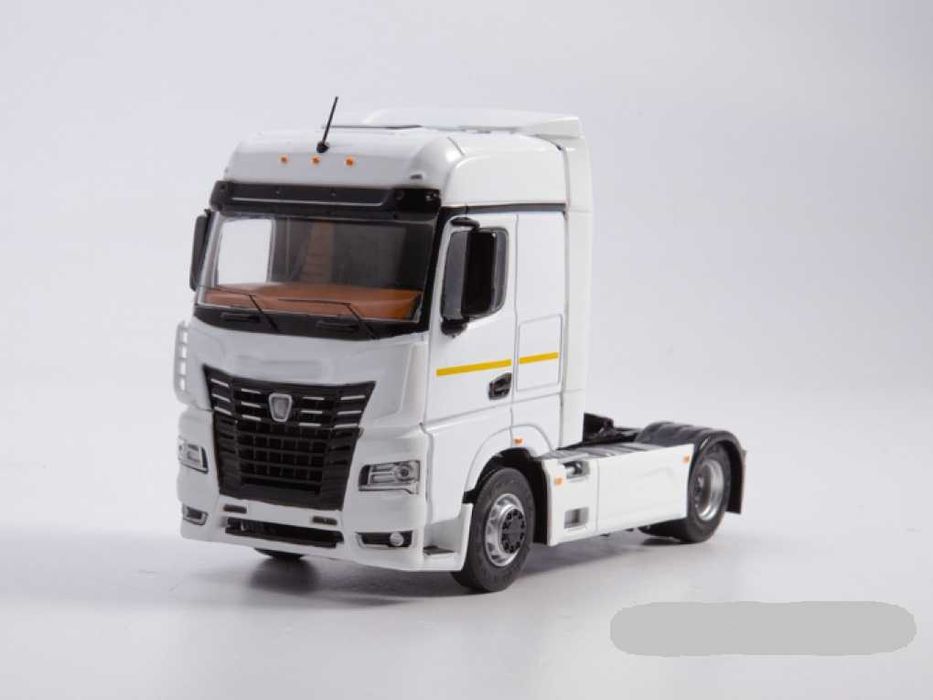 Масштабные модели 1/43 продам.