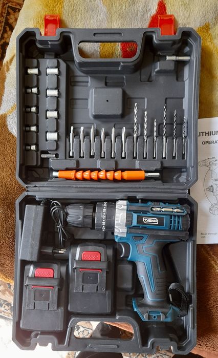 Продам дрель шуруповерт