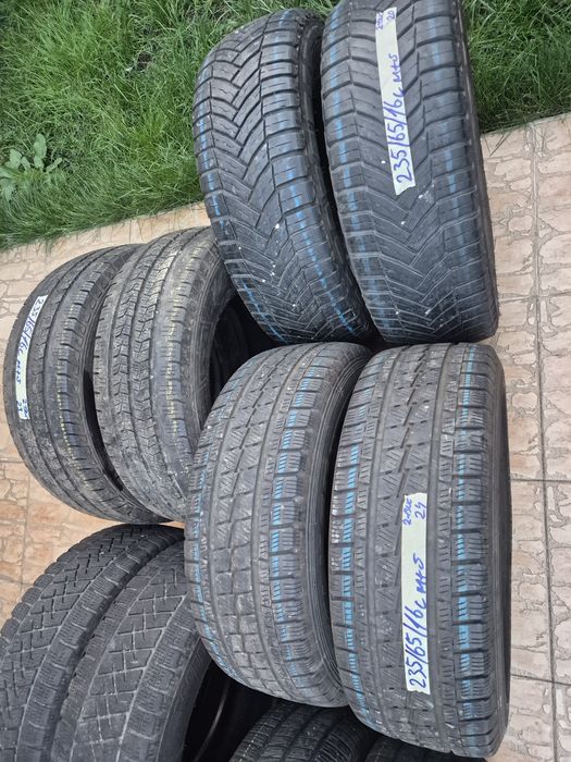Vând cauciucuri 235/65/16 C M+S seturi de câte 2buc Import Germania