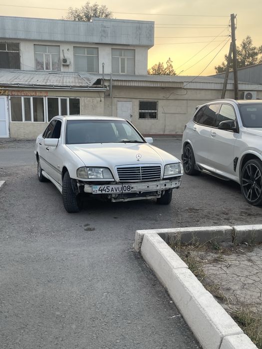 Мерс 202