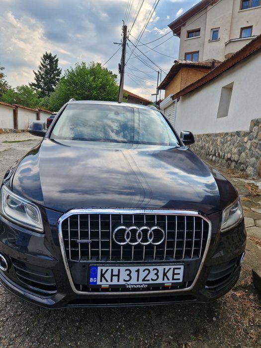 Продавам ауди Q5