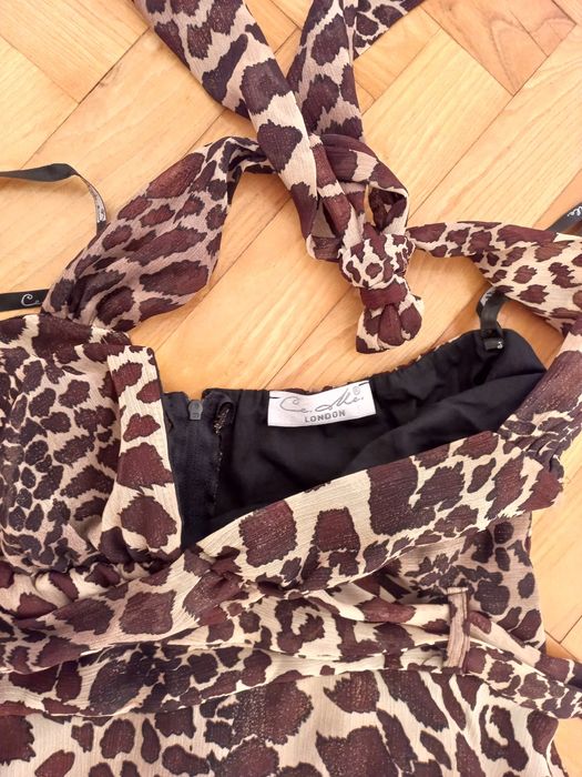 Елегантна леопардова рокля