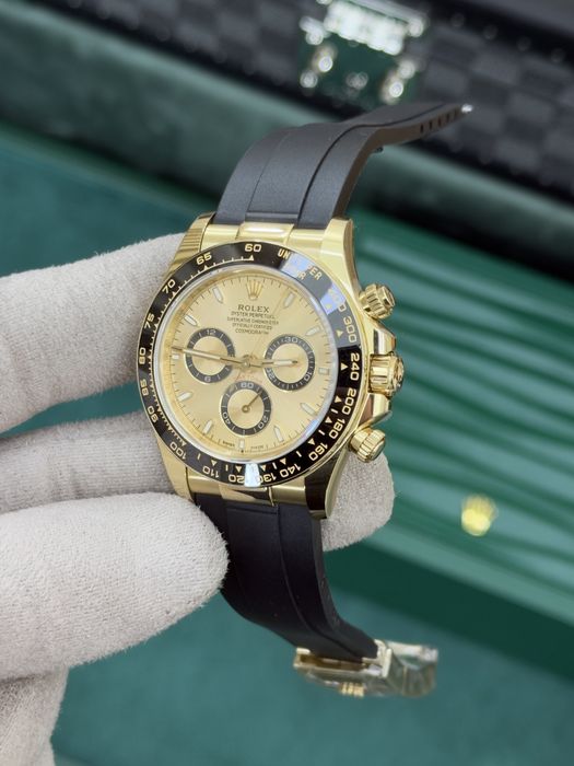 Rolex Cosmograph Daytona 40mm Yellow Gold – Champagne Dial, Oysterflex