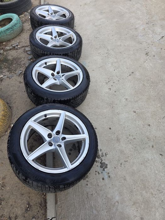 Jante Mașina Audi