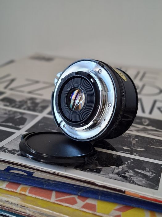 Обектив за Nikon F Vivitar 28mm f 2.8