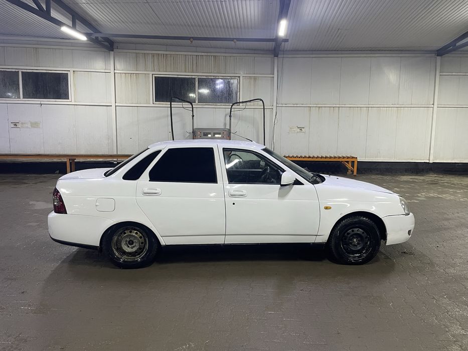 Ваз 2170 приора 2013год