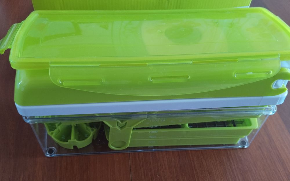 Овощерезка многофункциональная