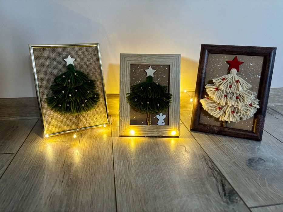 Коледни елхички в рамка