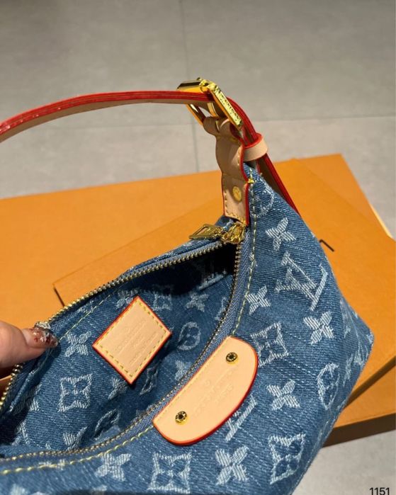 Geanta Louis Vuitton denim si piele naturala pe stoc si pe comanda