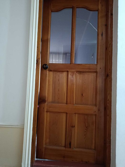 Двери деревянные