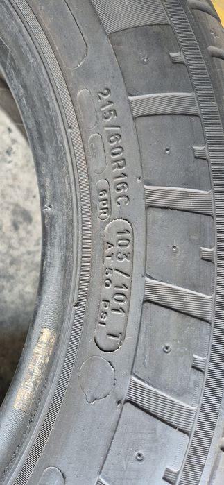 4 anvelope vara Michelin 215/60/16C.Pretul este pe bucata.
