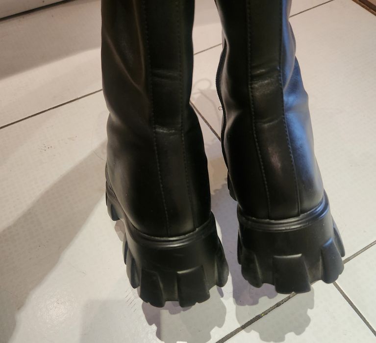 Продам зимние сапоги