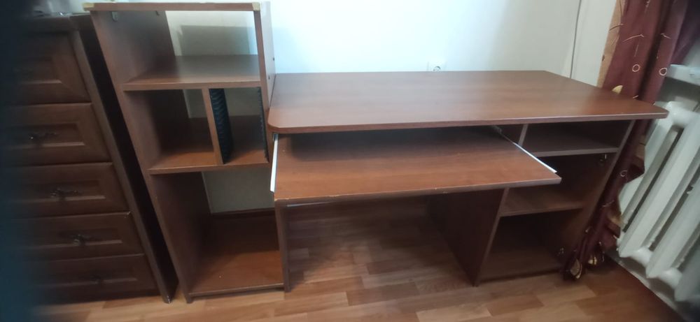 Компьютерный стол