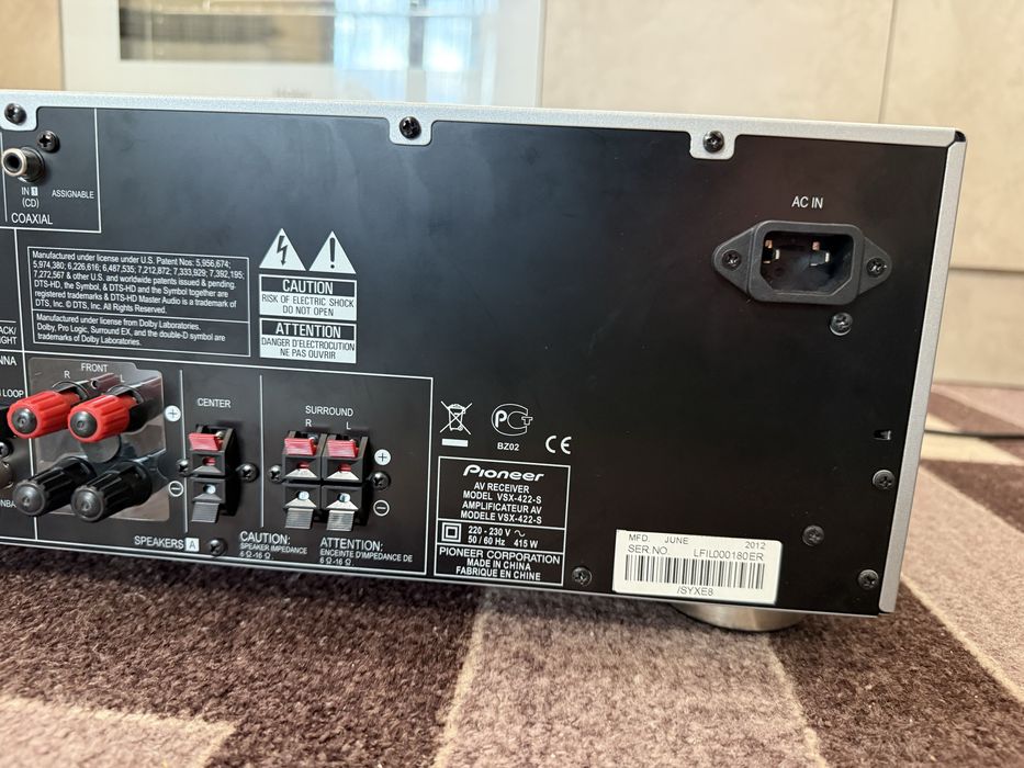 Pioneer VSX-422 resiver