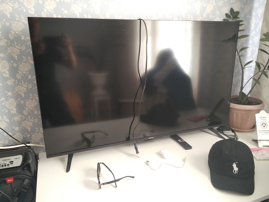 Smart TV XIAOMI ,срочно 100000 отдам