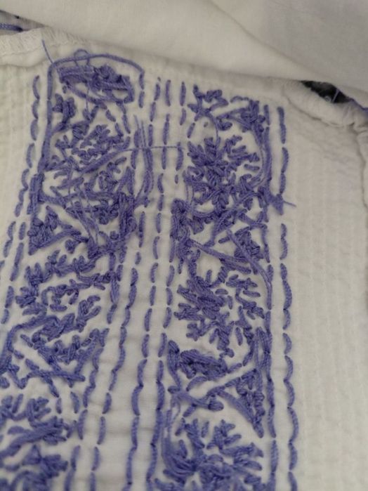 Cămașă ie cusută manual tip rochie