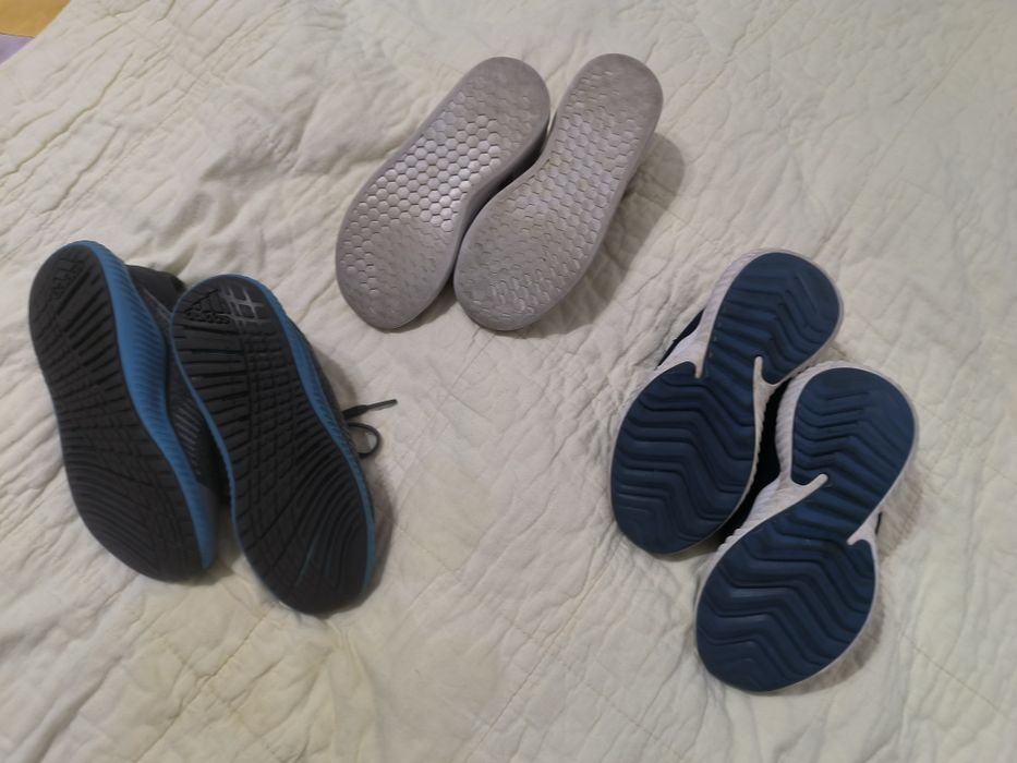 Adidași copii mărimile 29, 30 și 30,5