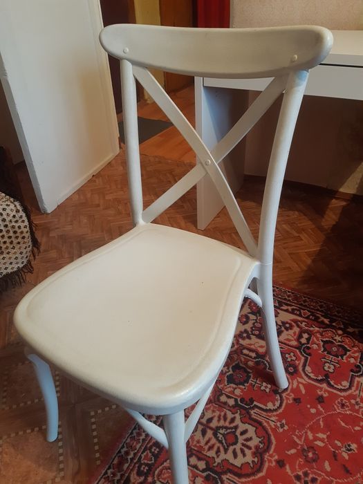 Компьютерны комплект столик стул .и ковёр