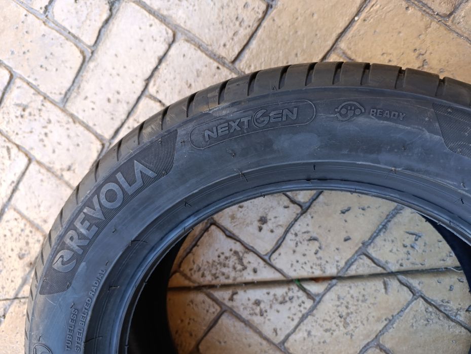 Нови летни гуми LASSA 225/55/17 Revola ,Нов Дот