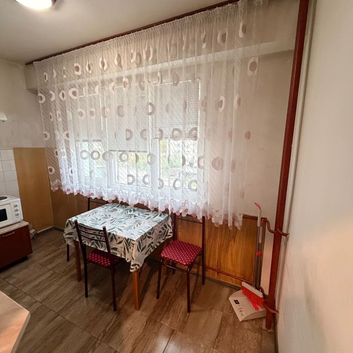 Дава се под наем Двустаен апартамент в Габрово, Трендафил 1 - 70 кв.м за 199.41 € - Снимка #3
