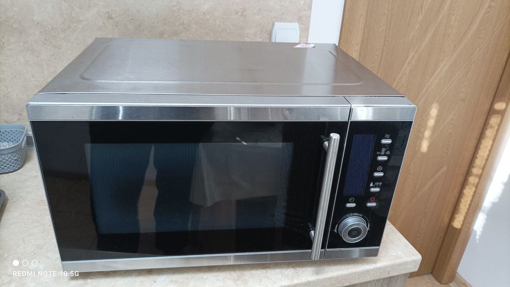 Микровълнова фурна