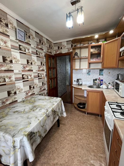 Продаётся 3 комнатная квартира