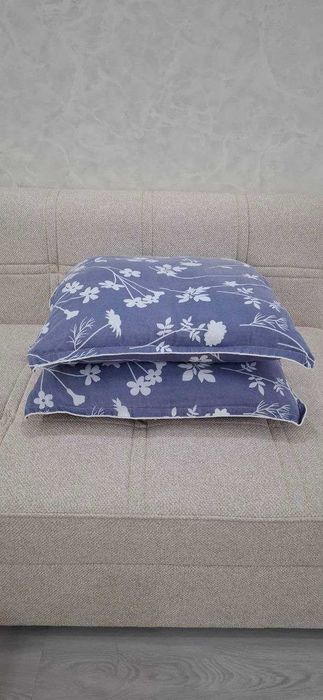 Продам подушки 70х70