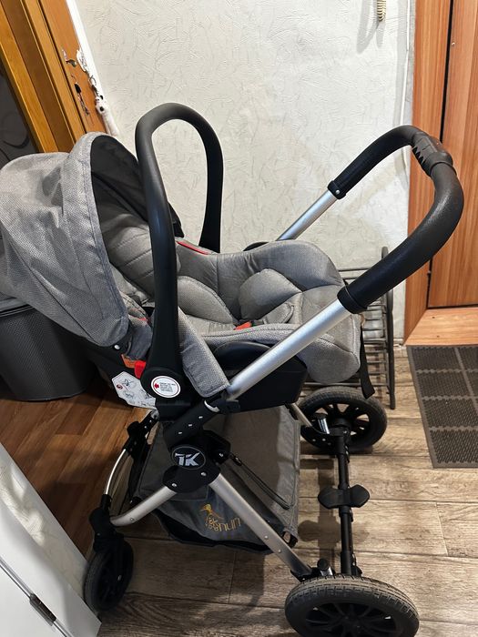 Продам коляску в хорошем состоянии