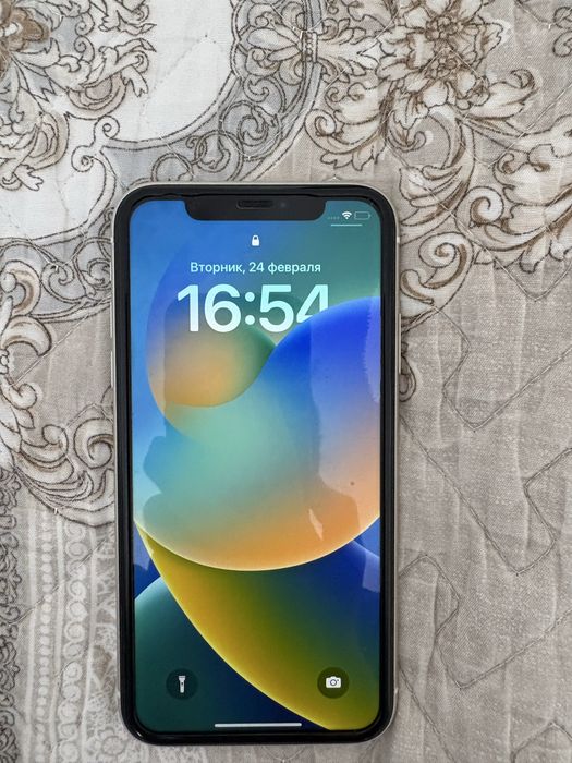 Продам Айфон 11 128гб