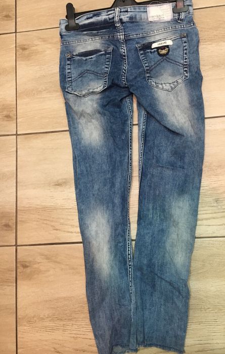 Blugi Emporio Armani originali