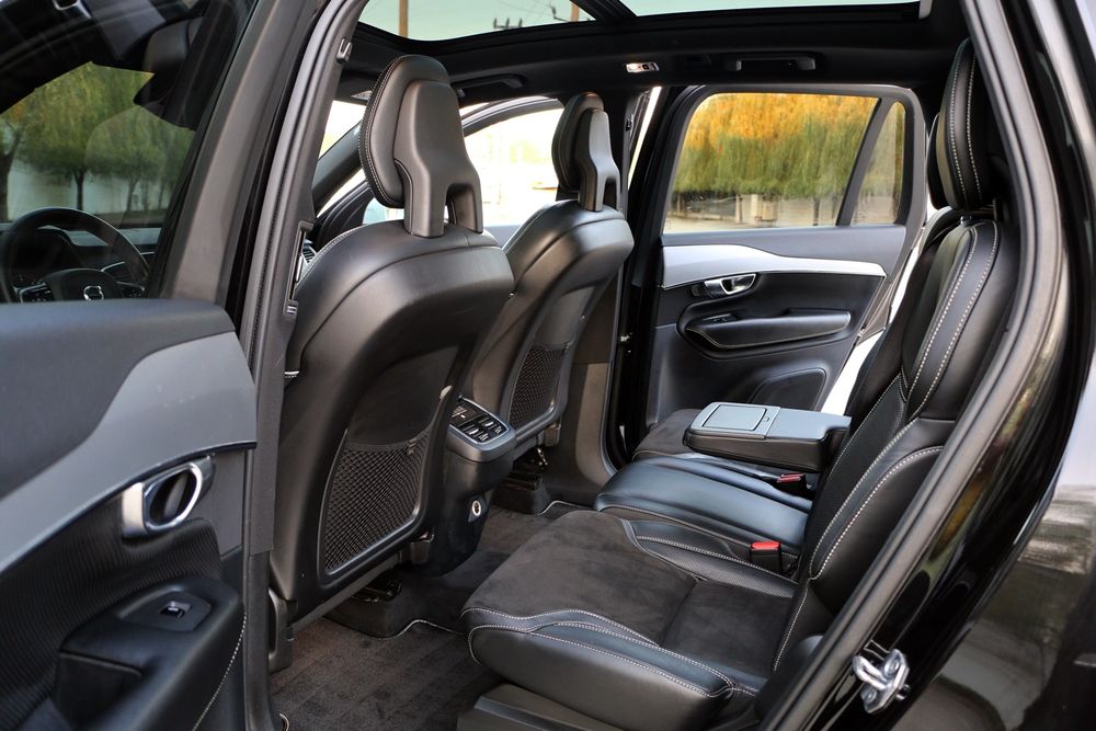 Volvo XC90 D4/Volvo R Design/2018/190 CP