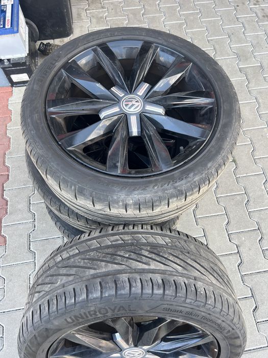 Jante vw T6 2018 , 255 / 45 R18 cu tot cu cauciucuri , jantele sunt uzate . Sunt si echilibrate