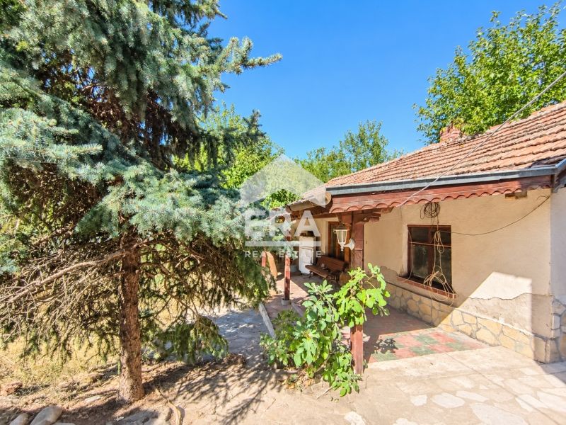 Продава се Къща в с. Капитан Андреево, Област Хасково - 300 кв.м за 427 €/кв.м - Снимка #10