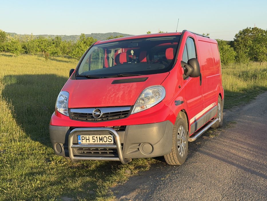 Pret valabil pana pe 31.10 Opel Vivaro 2012 euro5