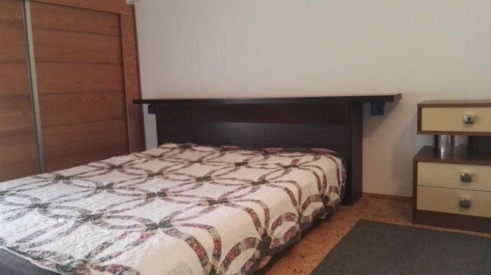 Дава се под наем Тристаен апартамент в Пловдив, Изгрев - 84 кв.м за 351.9 € - Снимка #3