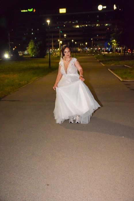 Vand rochie de mireasa