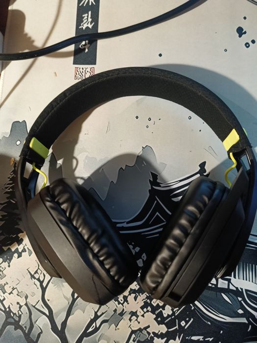 Продам игровые наушники