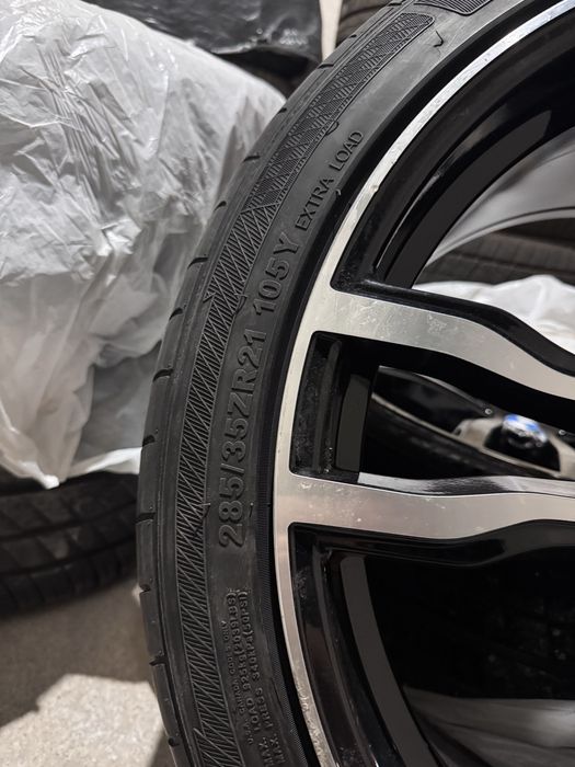 Диски с покрышкой R21 BMW X5