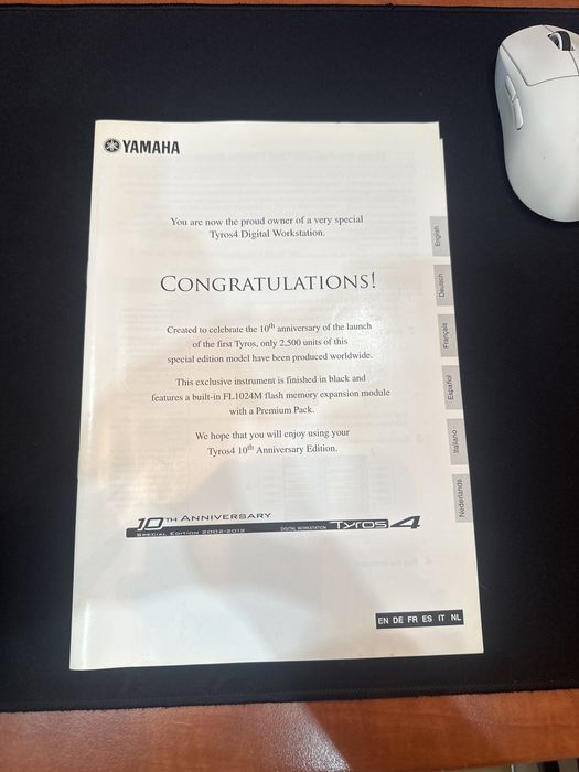 Yamaha Tyros 4 10th anniversary