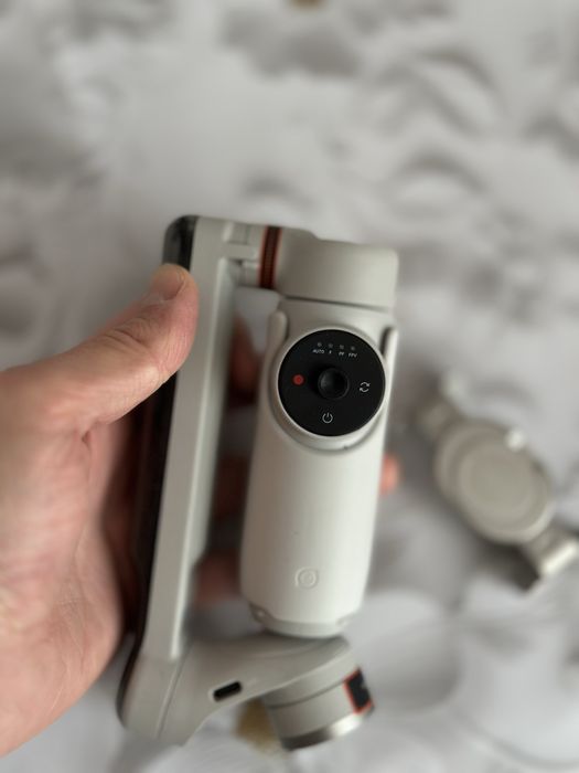 Продается стабилизатор insta show 360