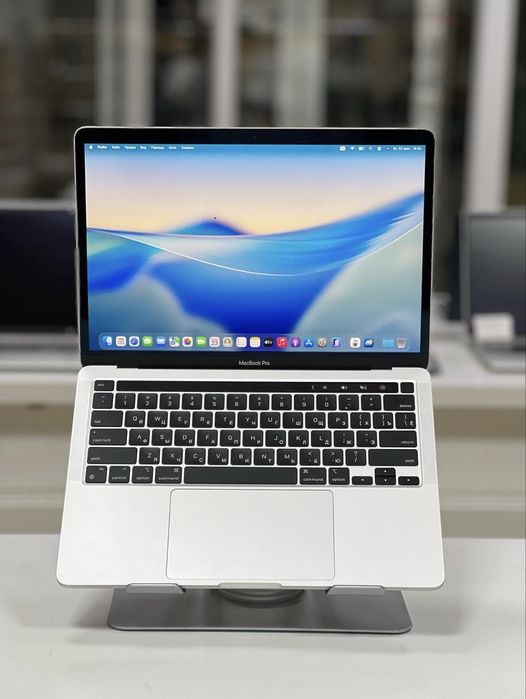 Ноутбук Apple Macbook Pro | Touchbar M1
